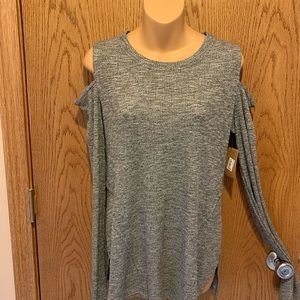 Cold shoulder lightweight gray sweater